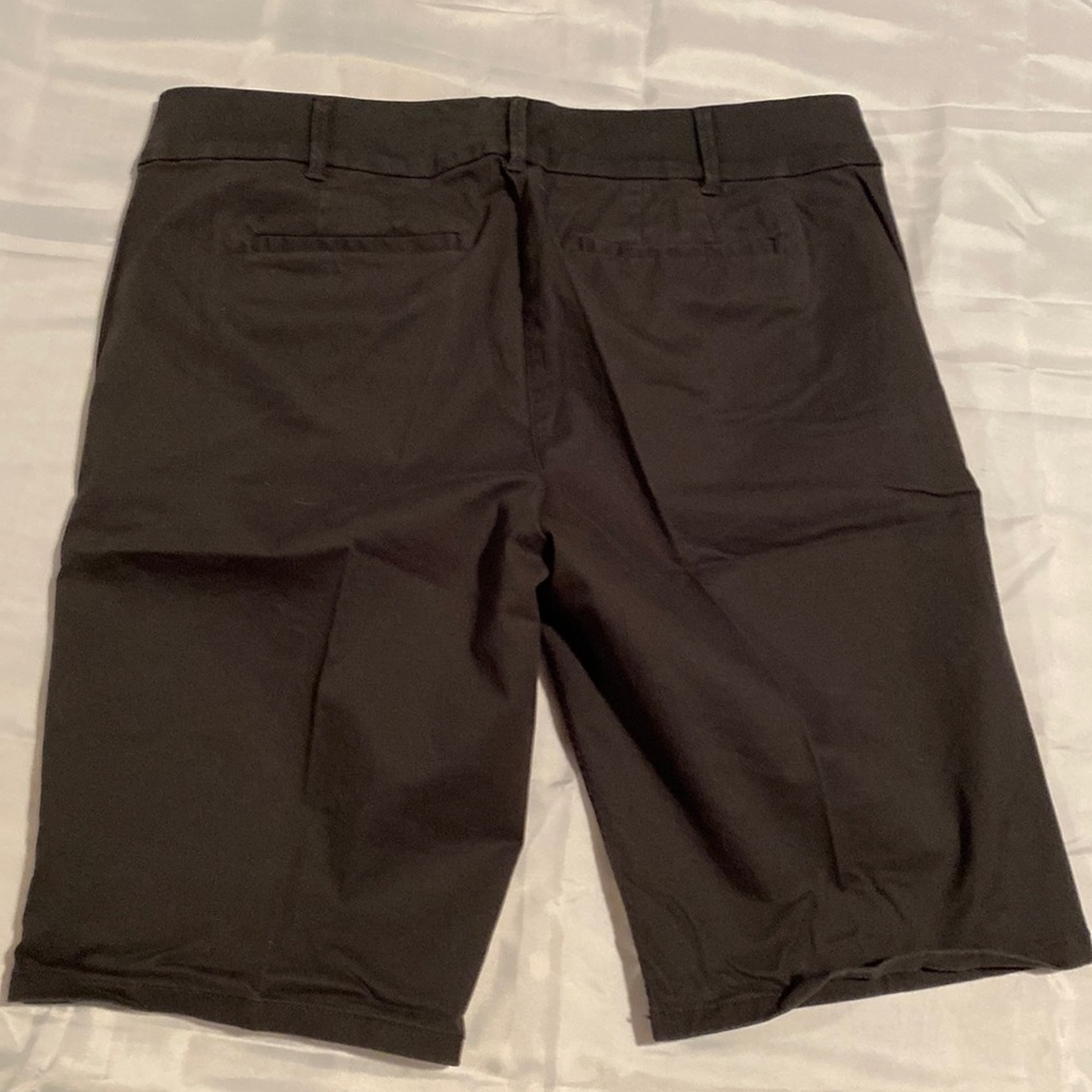 Loft Bermuda short size 12 - Picture 3 of 8
